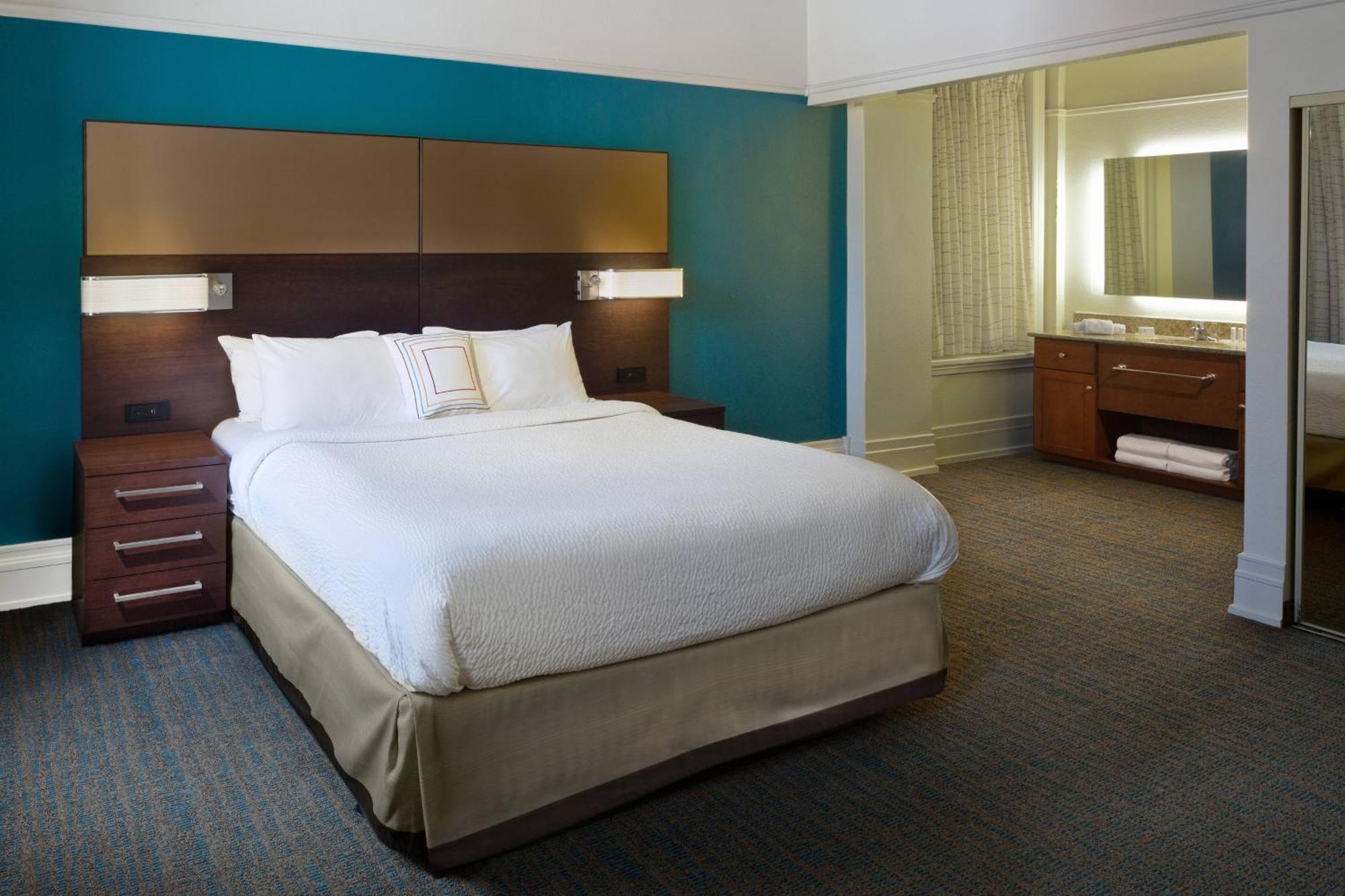 Residence Inn By Marriott Cleveland Downtown Exterior foto